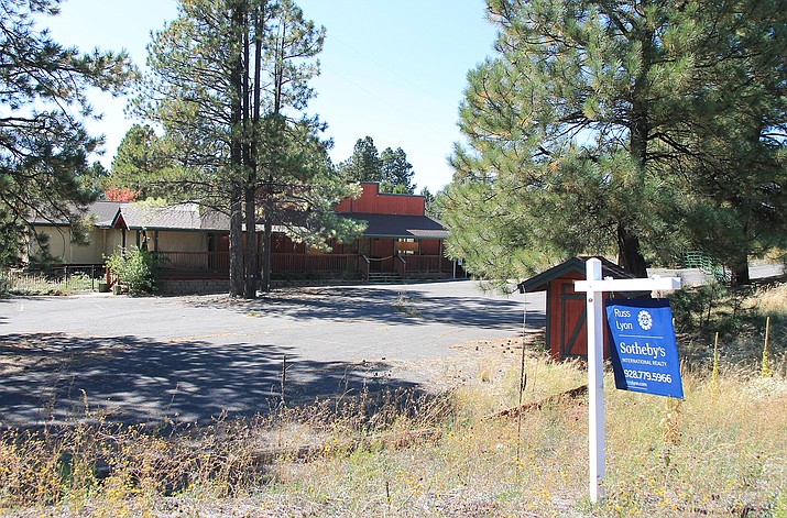 The old Rack and Bull restaurant is part of an 18-acre property the Sunshine Rescue Mission was considering for a tiny homes community for the formerly homeless. (Wendy Howell/WGCN)