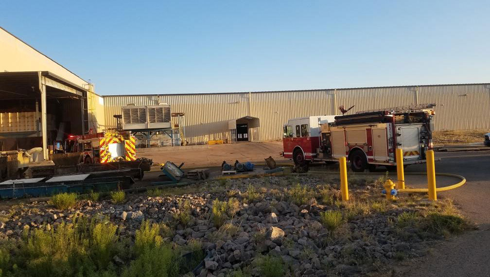 KFD, NACFD battle industrial parkarea fires Kingman Daily Miner