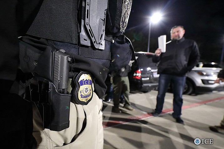 A federal judge ruled last month that Immigration and Customs Enforcement’s policy of issuing “detainers” – requests for local police agencies to hold people on suspicion of immigration violations – based solely on information from a federal database was unconstitutional. (Immigration and Customs Enforcement/Courtesy, via Cronkite)
