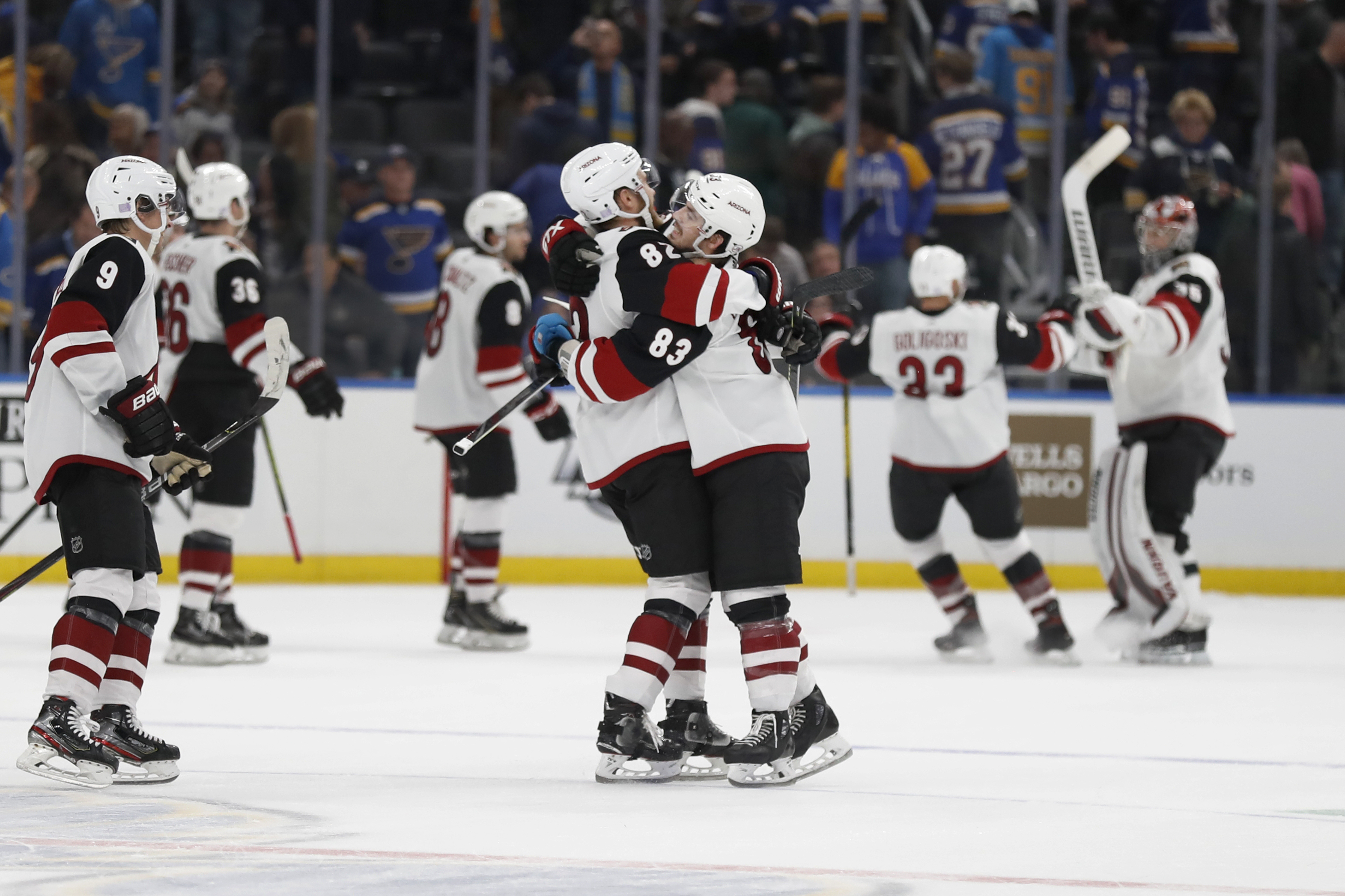 Coyotes Snap Blues’ 7-game Win Streak, 3-2 In Shootout | The Daily ...