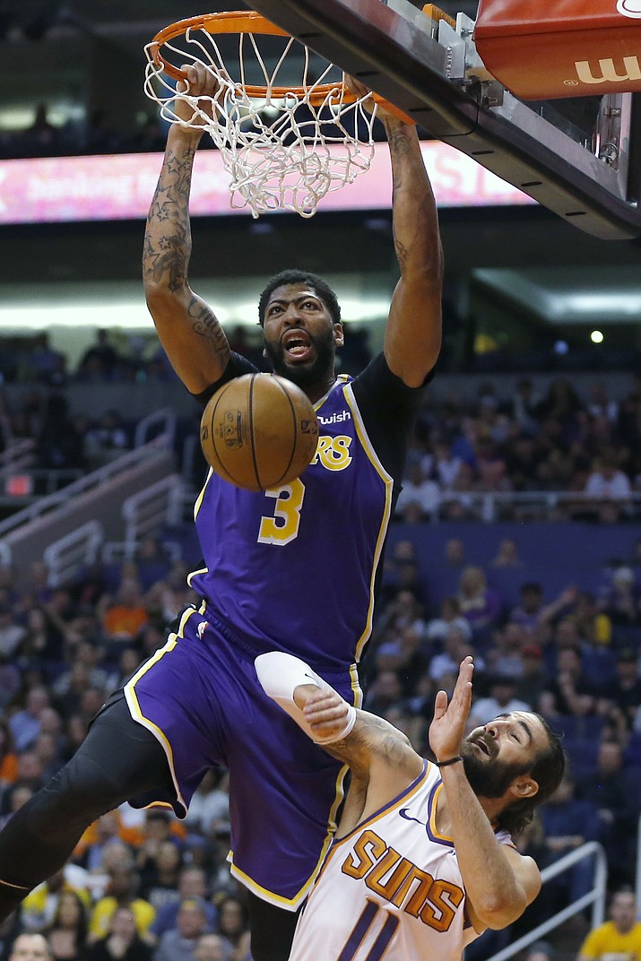 Lakers Pull Away With Late 3-pointers To Beat Suns | The Daily Courier ...