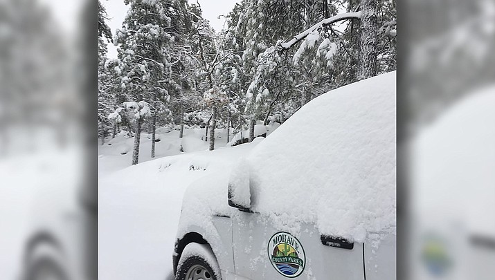 More Than A Foot Of Snow Falls On Hualapais Kingman Daily