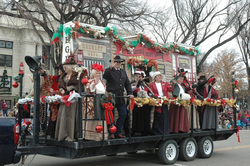 Photos/Video Prescott celebrates with Christmas parade, courthouse
