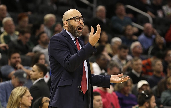 New York Knicks Head coach David Fizdale argues a call during the second half of a game against the Milwaukee Bucks, Monday, Dec. 2, 2019, in Milwaukee. (Jeffrey Phelps/AP)
