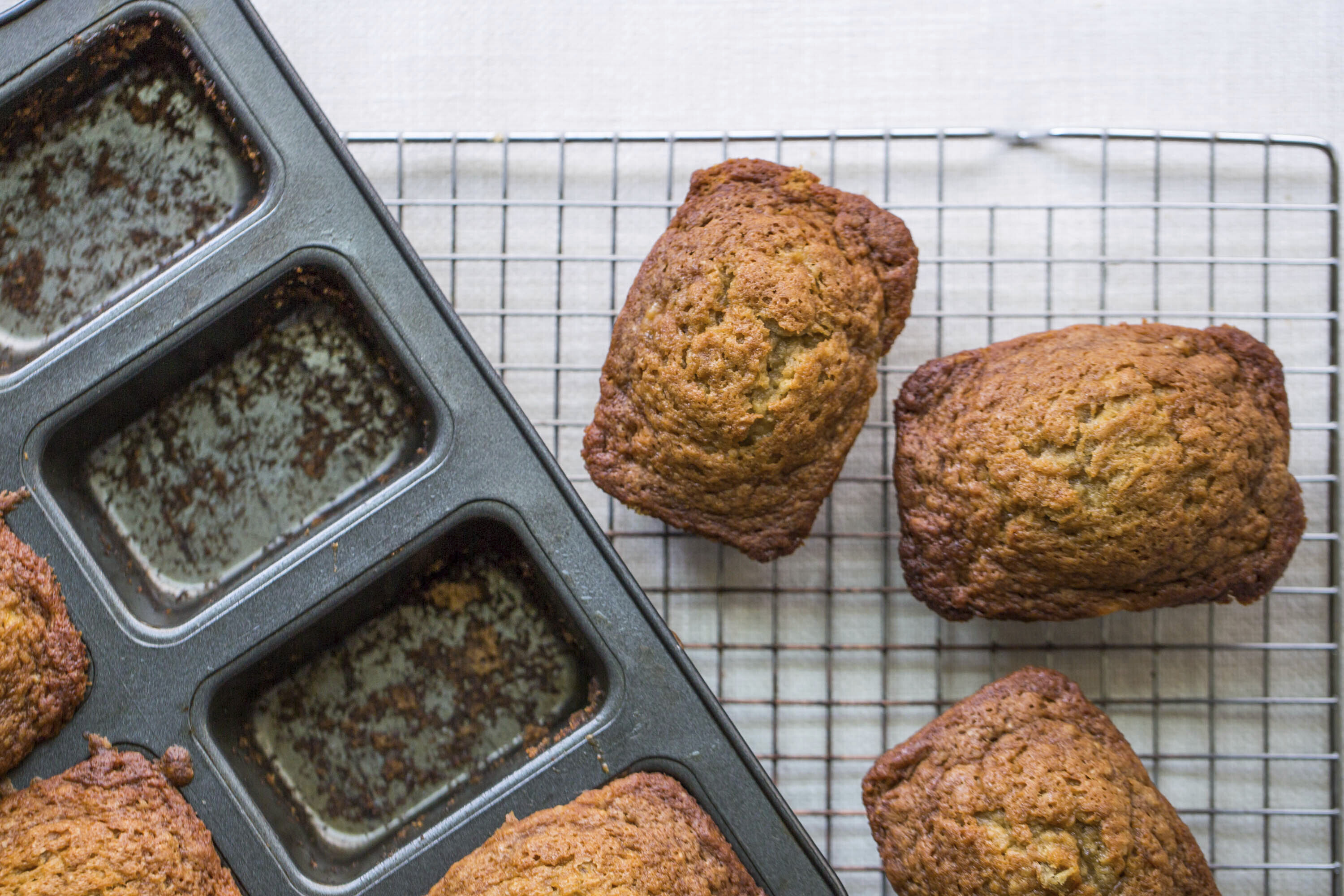 Help-yourself breakfast buffet makes it easy on host, guests | The