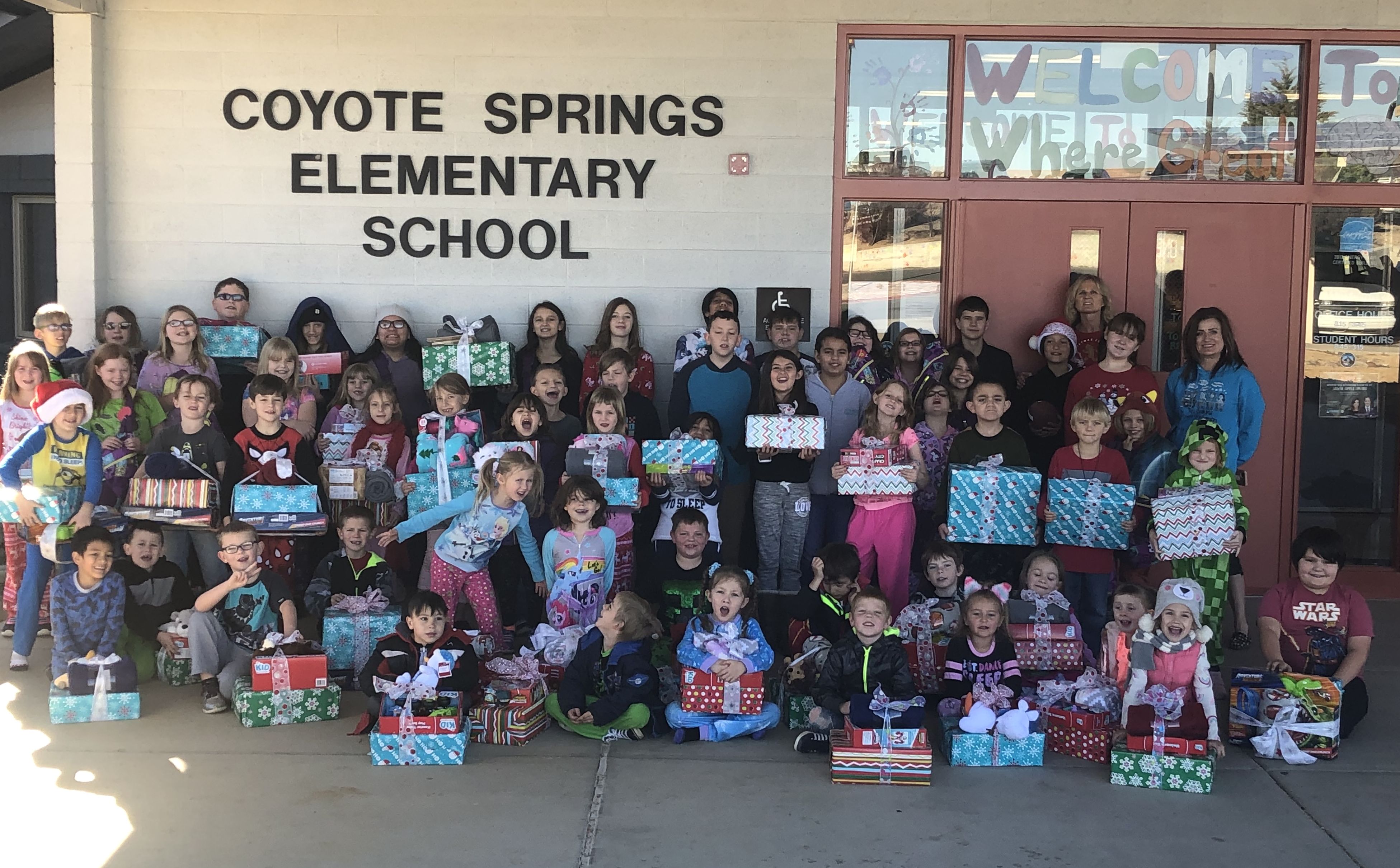 Teacher collects items for students in need The Daily Courier Prescott, AZ