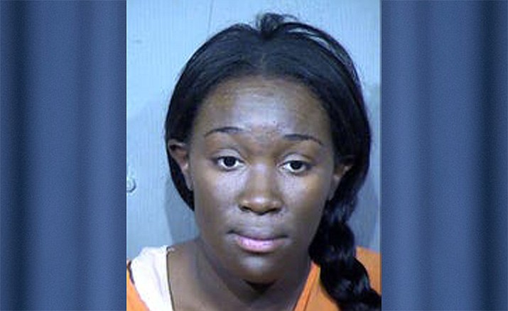 Imarie Waller, 25, was arrested after authorities say she had sex with a male teenage offender now on parole. (Maricopa County Sheriff’s Office/Courtesy)