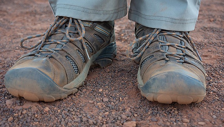 eastland canyon hiking boots