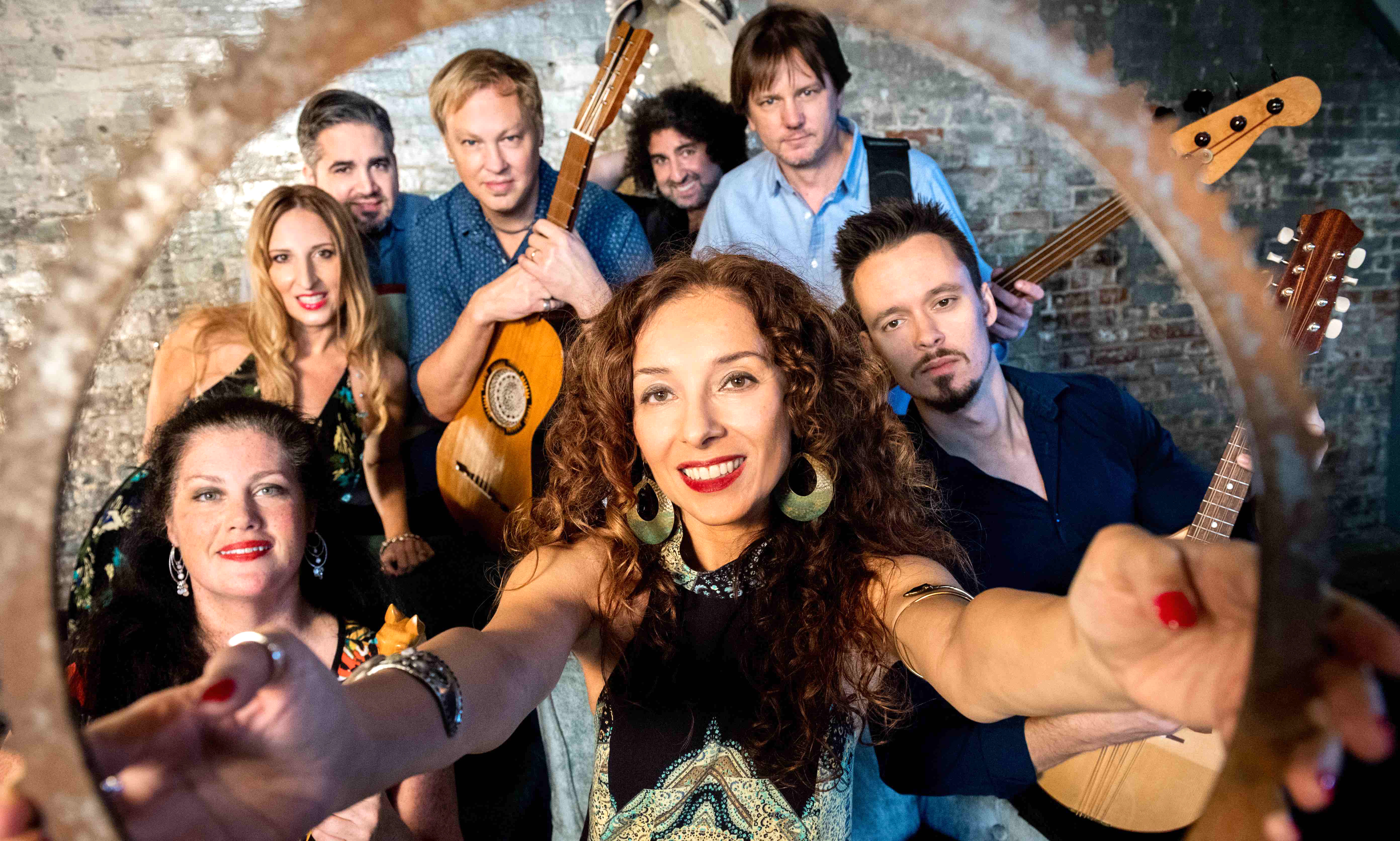 World music by a worldclass band from Italy Newpoli to perform at Old