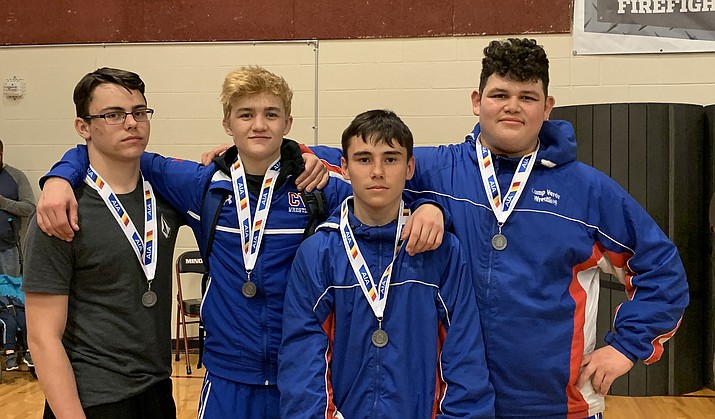 Short-handed CV wrestling qualifies four for state | The Verde ...