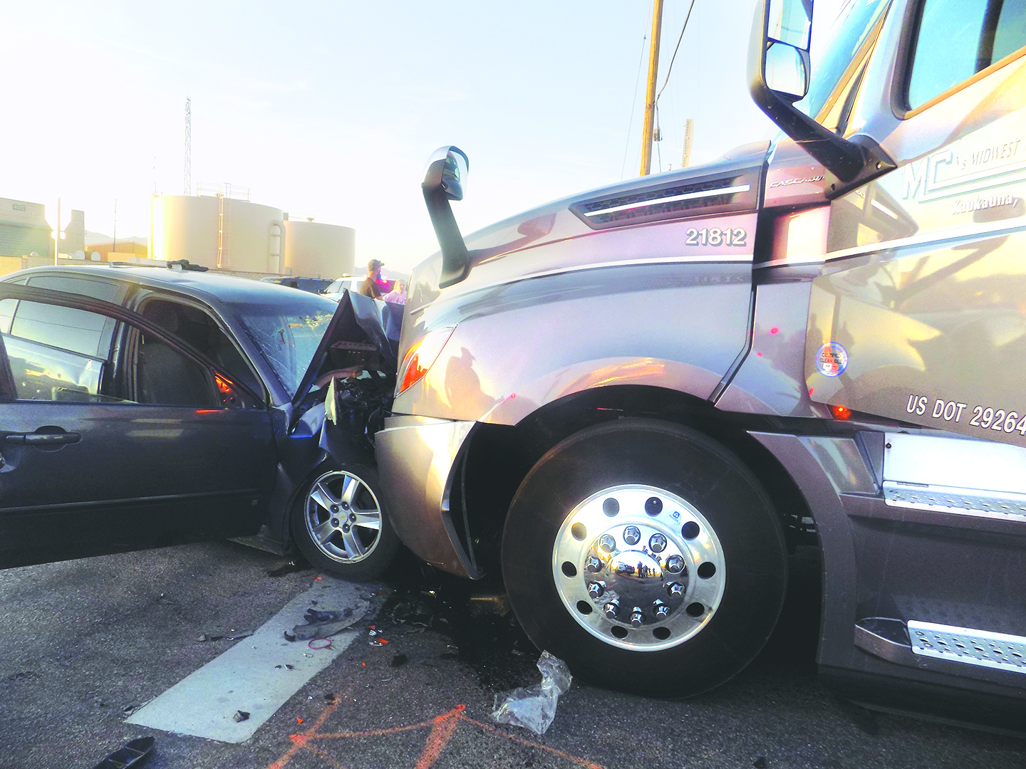 Kingman man hurt after car collides with semi Feb. 17 Kingman Daily
