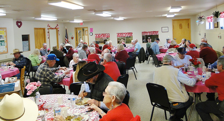 Meals on Wheels marks holiday with prime rib party | The Daily Courier ...