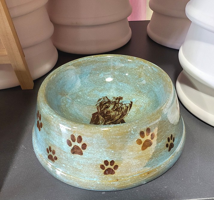Pet bowls to help United Animal Friends Woof Down Lunch. (Courtesy)