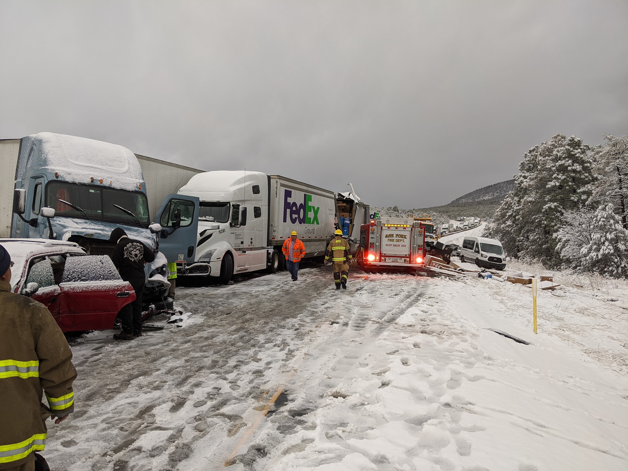 Williams and Ash Fork fire departments respond to multivehicle wreck