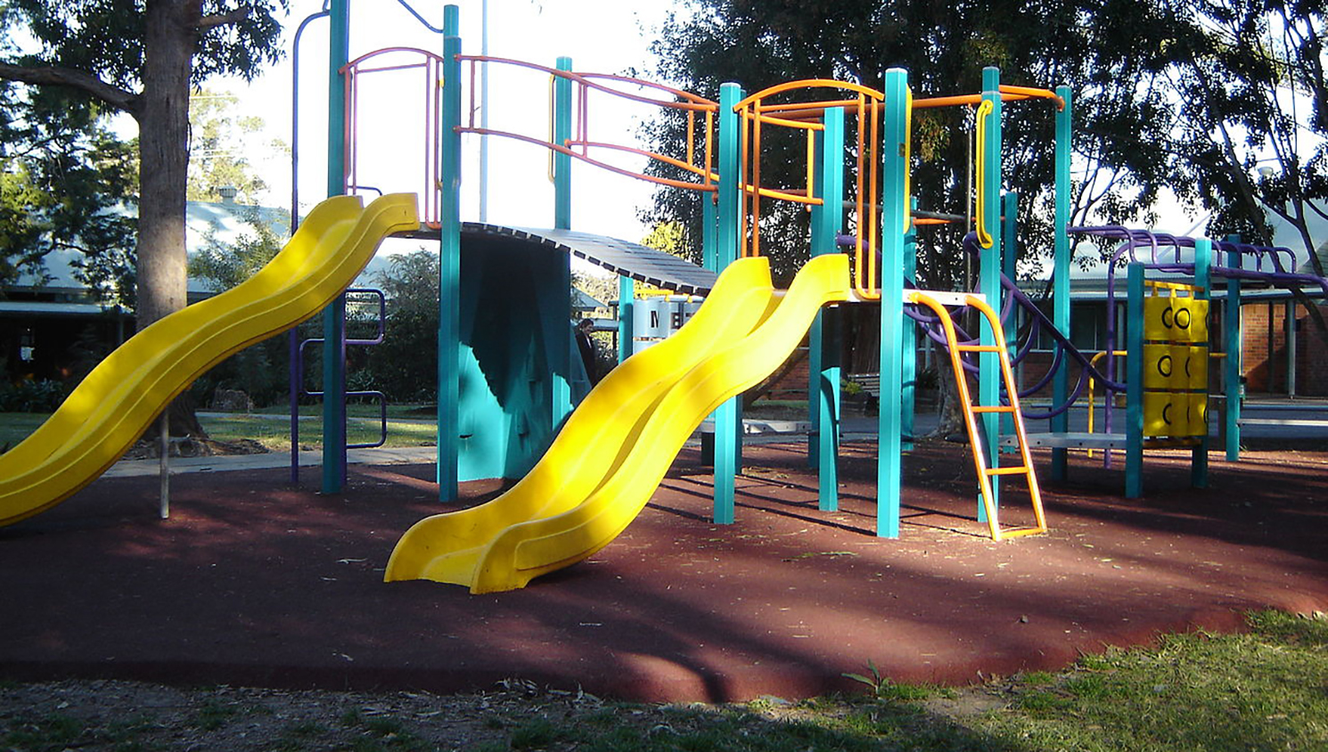 Phoenix closing playground equipment at parks due to virus Kingman