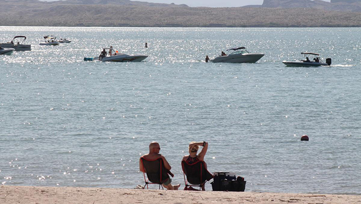 Dueling petition drives underway in Lake Havasu City over lake access