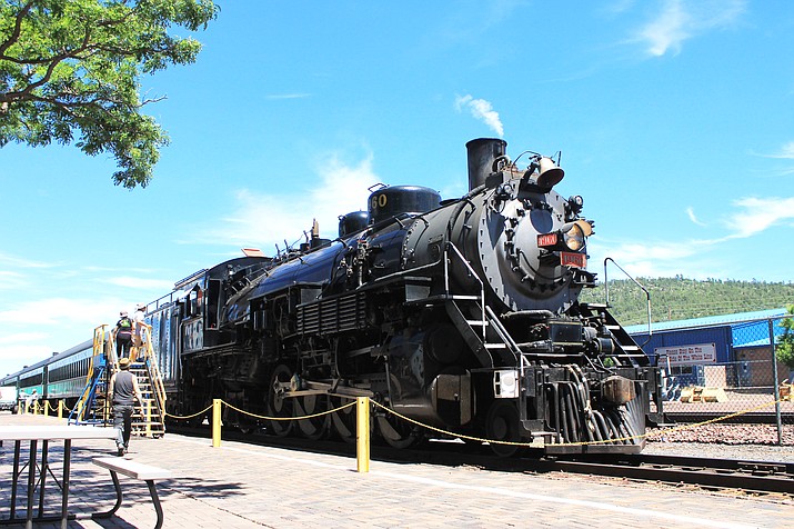 The Grand Canyon Railway announced operations will resume June 15. (Wendy Howell/WGCN)