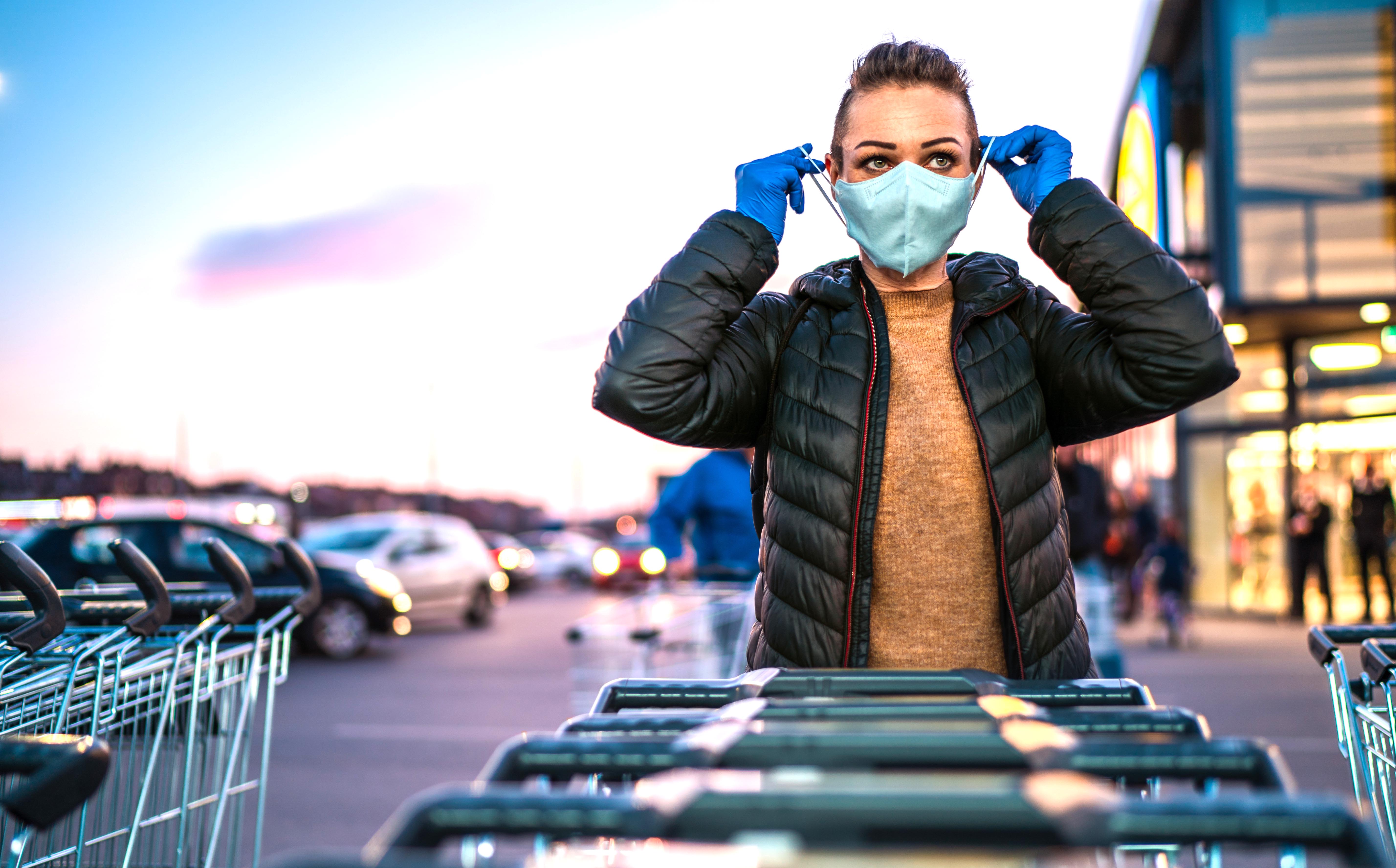 Gov. Ducey Cities, counties can require people to wear masks The