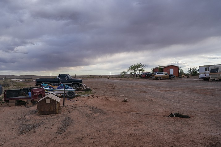 Navajo Nation health officials have reported 17 additional cases of coronavirus with one additional death.
That put the number of positive COVID-19 cases on the reservation at 7,549 as of Tuesday night with the known death toll at 364. (AP file photo)