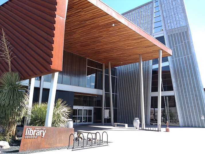 Prescott Valley Library receives 50,000 donation to buy largeprint