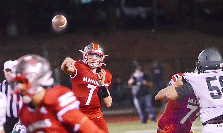 Mingus Union quarterback Zach Harrison launches a pass in his team's Oct. 9 game against Mohave. The Marauders, who were unable to hang onto a two-touchdown lead last Friday against River Valley, will host Bradshaw Mountain this Friday at 7 p.m. Tickets can only be obtained from student-athletes. VVN/Vyto Starinskas