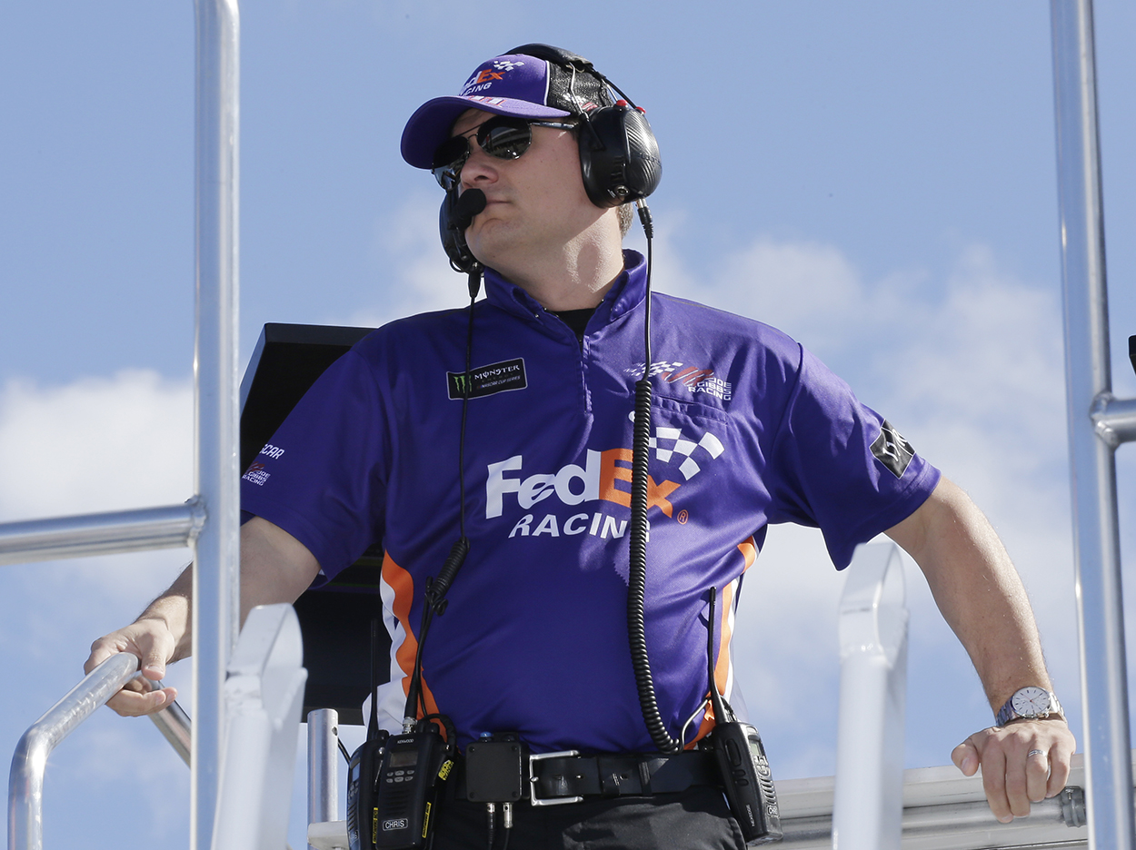 crew-chiefs-feel-the-heat-to-be-perfect-in-nascar-finale-the-daily