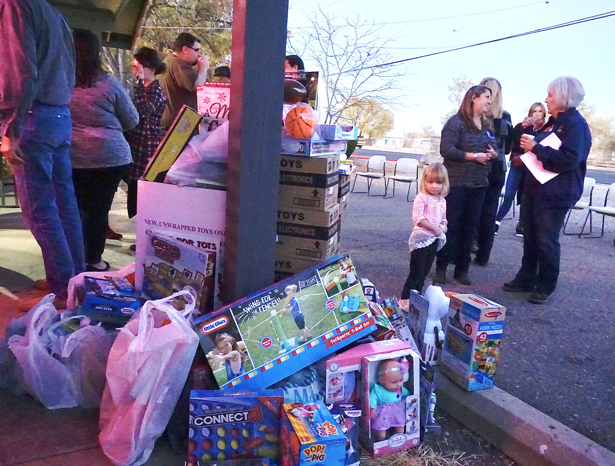Chino Valley Chamber’s Toys for Tots event draws big turnout The Daily Courier Prescott, AZ