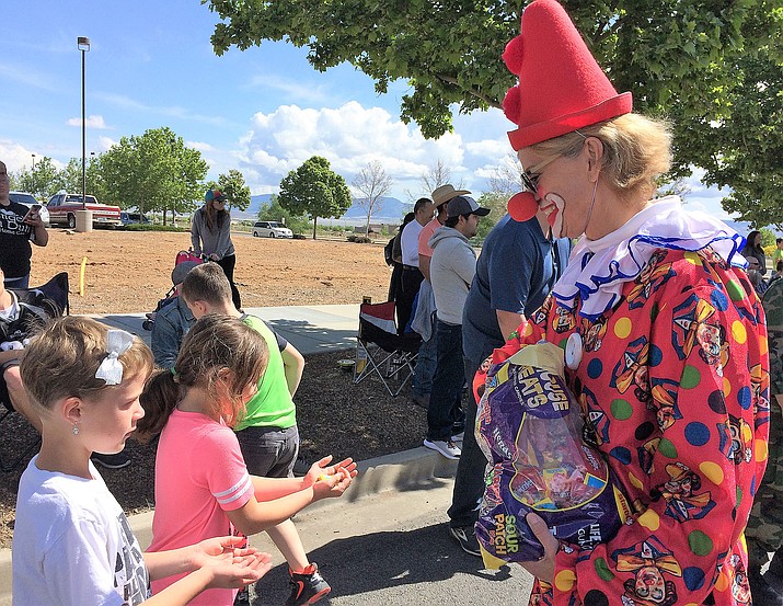 Janet Albert is a big hit with the kids along the 2019 parade route during the annual Prescott Valley Days celebration. This year’s events also include a carnival. (Tribune, file photo)