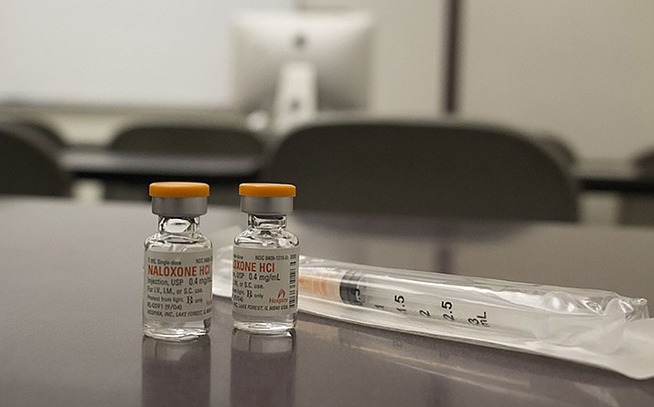 Amid record overdose deaths in the U.S., policymakers are proposing measures to expand treatment, direct more funding to the problem and reduce the chance of overdose with expanded access to the opioid reversal medication naloxone. (File photo by Faith Miller/Cronkite News)