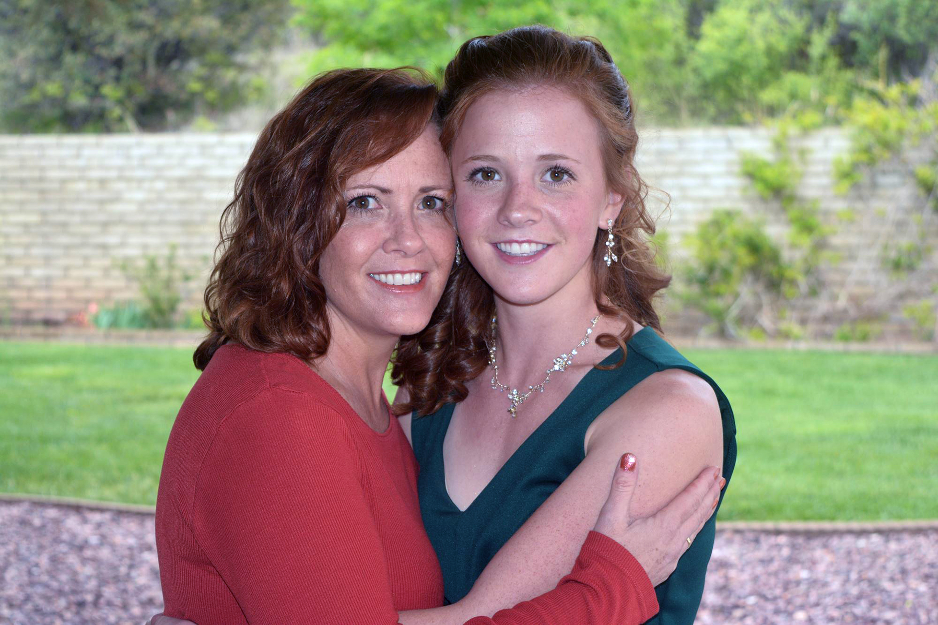Winners selected in 2021 MotherDaughter Lookalike contest The Daily