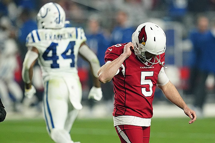 Banged-up Colts shrug off injuries, beat Cardinals 22-16