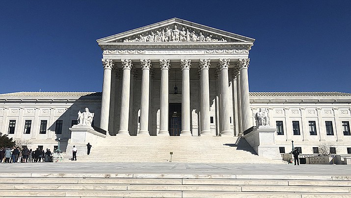 The Supreme Court has stopped the Biden administration from enforcing a requirement that employees at large businesses be vaccinated against COVID-19 or undergo weekly testing and wear a mask on the job. (Photo by kallerna, cc-by-sa-4.0, https://bit.ly/39ykpqc)