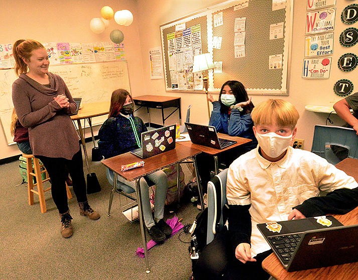 Fifth-grade teacher Paige Livengood teaches her class at the Cottonwood Community School on Tuesday, Jan 18, 2022, as the district scrambles to deal with the day-to-day challenges of the pandemic. (Verde Independent/Vyto Starinskas)