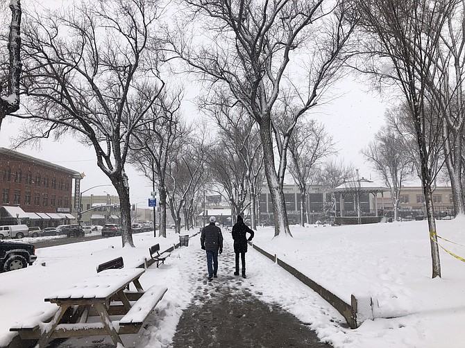 Quad Cities respond to winter storm, clear snow from roads The Daily