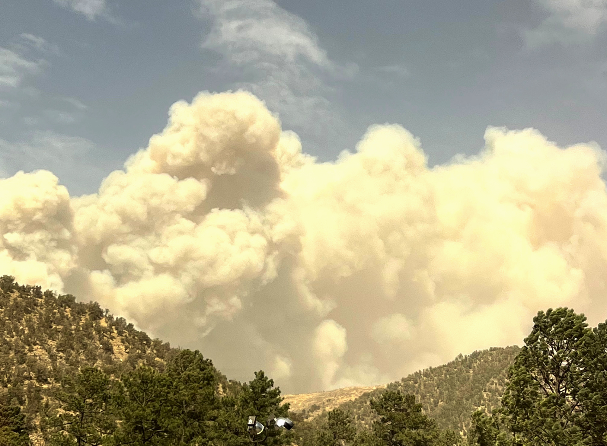 Wildfire destroys at least 150 structures in Ruidoso, New Mexico