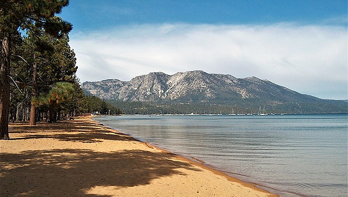 Scuba divers at Lake Tahoe are sorting through their haul after an unprecedented, yearlong effort to remove litter from the alpine lake's entire 72 miles of shoreline atop the Sierra Nevada. (Photo by Scotwriter21, cc-by-sa-4.0, https://bit.ly/3Lc126A)