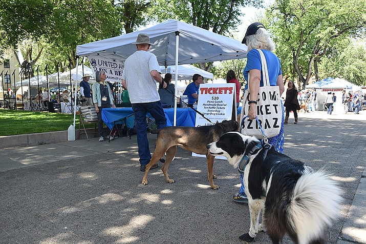 Dogs and their owners turned out to the courthouse plaza in Prescott for the annual United Animal Friends Woof Down Lunch event.