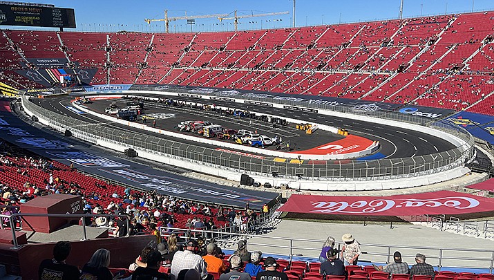 NASCAR’s season-opening exhibition Clash race will return to the Los Angeles Memorial Coliseum in 2023. (Photo by TaurusEmerald, cc-by-sa-4.0, https://bit.ly/3txIXKj)