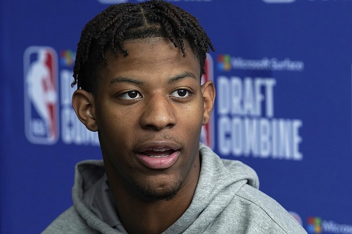 Dalen Terry talks with reporters during the NBA draft combine at the Wintrust Arena Thursday, May 19, 2022, in Chicago. (Charles Rex Arbogast/AP)