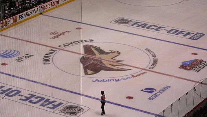 After an eight-hour meeting, the Phoenix Coyotes NHL franchise finally got what they wanted: approval to negotiate with the city of Tempe to build a new arena close to downtown. (Photo by Keeton Gale, cc-by-sa-2.0, https://bit.ly/2W7AJe2)