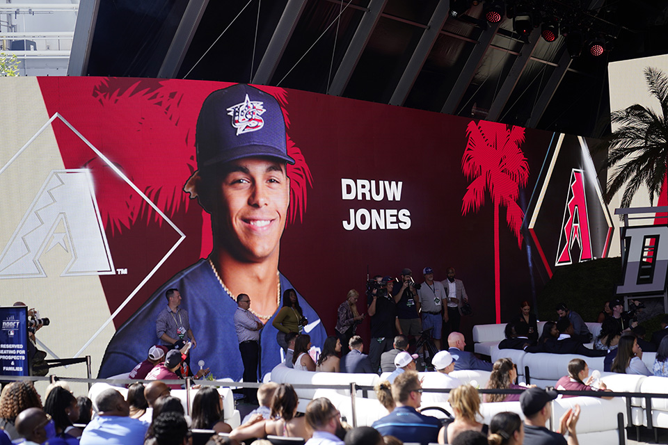 D-Backs' Druw Jones, Son of Andruw, Out for Year After Suffering