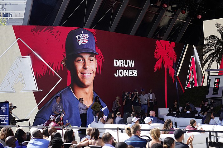 Arizona Diamondbacks - Welcome to Arizona, Druw! With the 2nd overall pick  in the MLB Draft, the #Dbacks selected Druw Jones, the son of 5-time  All-Star Andruw Jones.