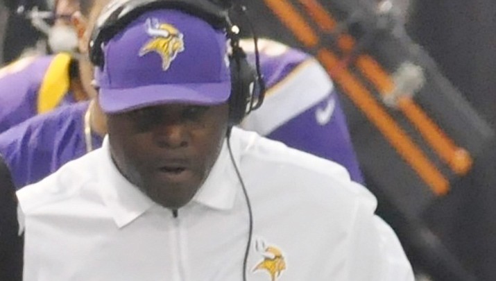 Arizona Cardinals running backs coach James Saxon has been arrested in Indianapolis on two counts of domestic battery. He is shown as a coach for the Minnesota Vikings in this file photo. (Photo by Joe Bielawa, cc-by-sa-2.0, https://bit.ly/3bCrWJd)