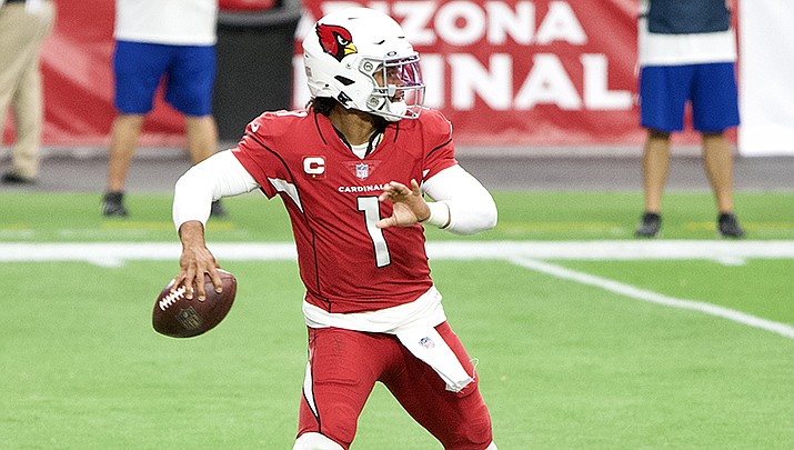 Arizona’s Kyler Murray is back on the field after battling COVID. (AP file photo)
