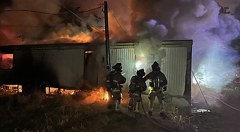 Northern Arizona Fire District: ‘Suspicious’ fire destroys doublewide photo