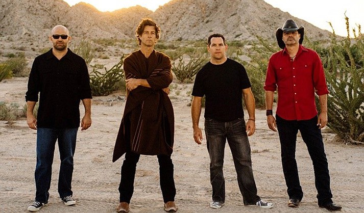 Roger Clyne & The Peacemakers
(Courtesy of MS)