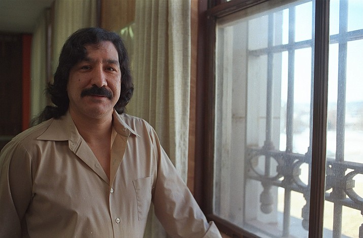 Leonard Peltier at the U.S. Penitentiary at Leavenworth, Kan. Peltier, Turtle Mountain Band of Chippewa, is now at a prison in Florida and is requesting clemency from President Joe Biden. (Photo/Joe Ledford/The Kansas City Star via AP, File)