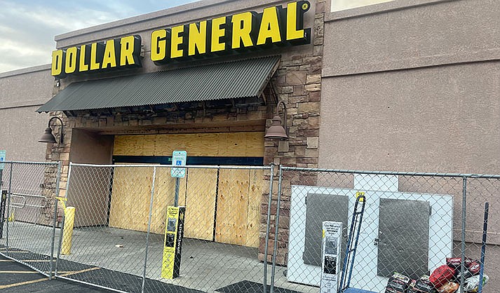 A fire at Dollar General destroyed all its contents, and is now boarded up. (VVN/ Vyto Starinskas)