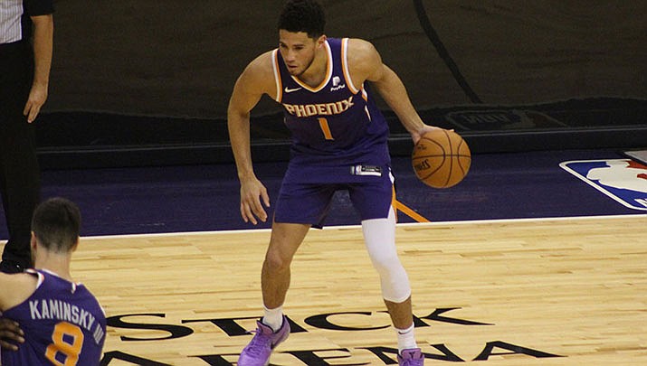 Devin Booker scored 32 points to lead the Phoenix Suns to a 129-117 win over the Minnesota Timberwolves on Wednesday, Nov. 9. (Miner file photo)