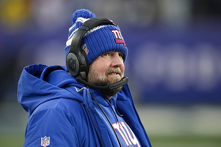 New York Giants head coach Brian Daboll works the sidelines in the final seconds of the second half of an NFL football game against the Detroit Lions, Sunday, Nov. 20, 2022, in East Rutherford, N.J. (Seth Wenig/AP)